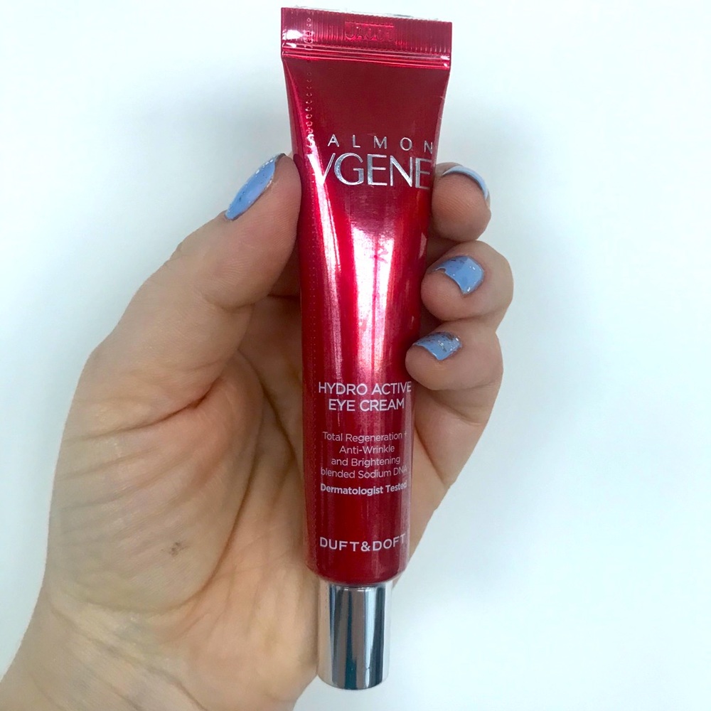 Salmon VGene Eyecream